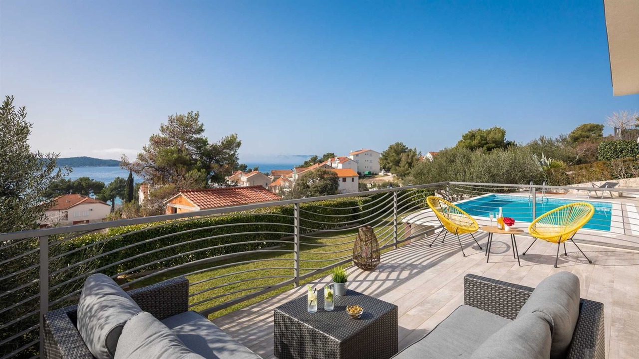 Photo of Patio Balcony in Zaboric