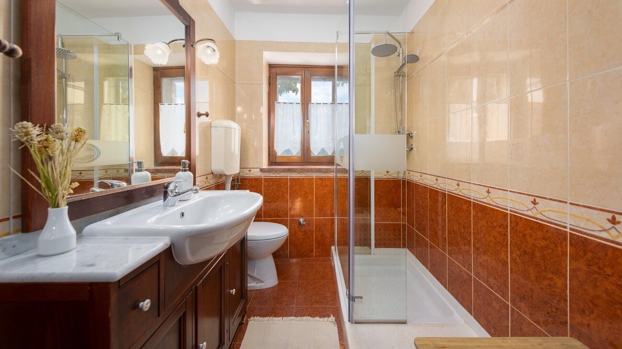 Photo of Bathroom in Zamask