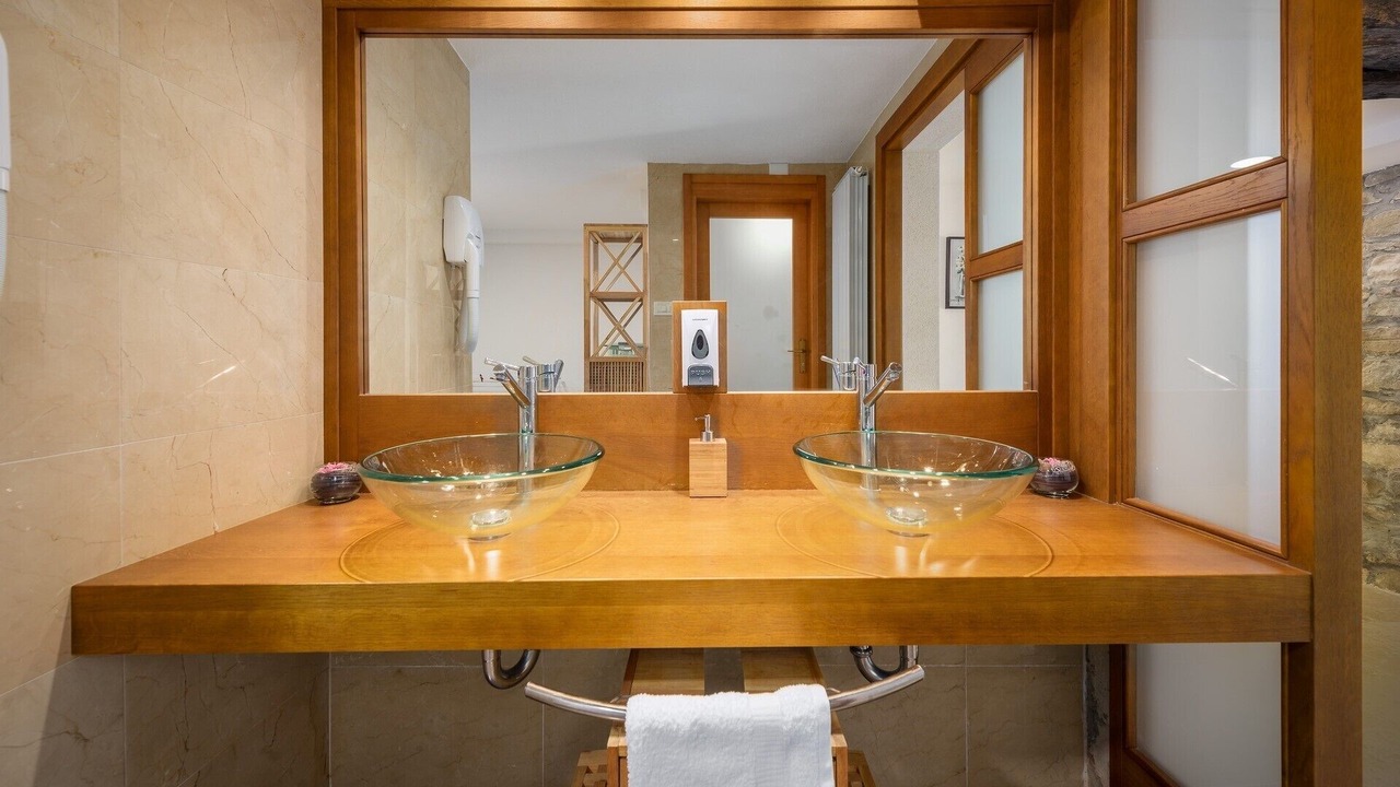 Photo of Bathroom in Zamask