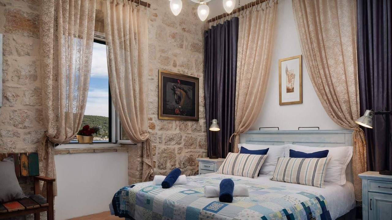Photo of Bedroom in Cove Rogacic