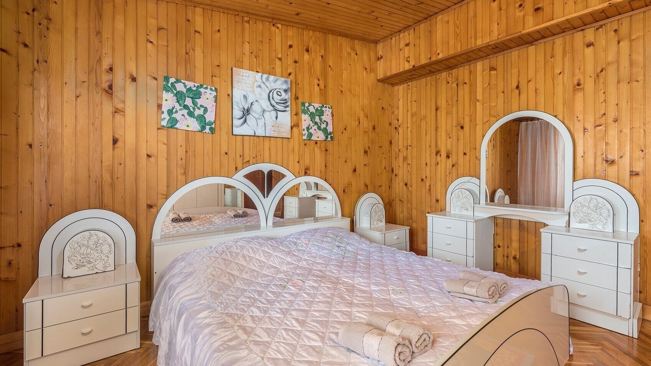 Photo of Bedroom in Tar