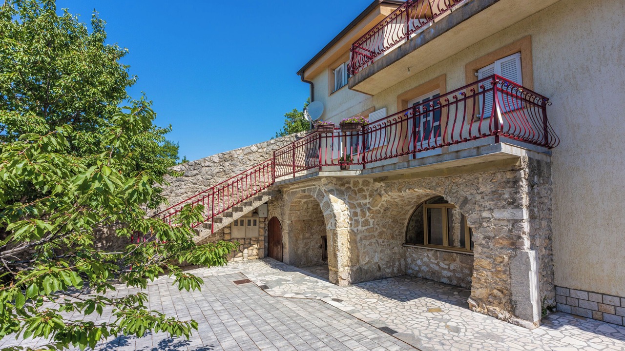 Photo of Outdoor in Grizane