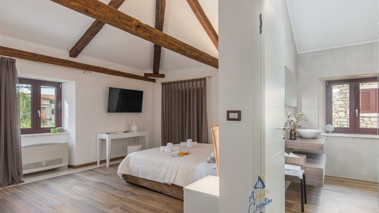 Photo of Bedroom in Fiorini