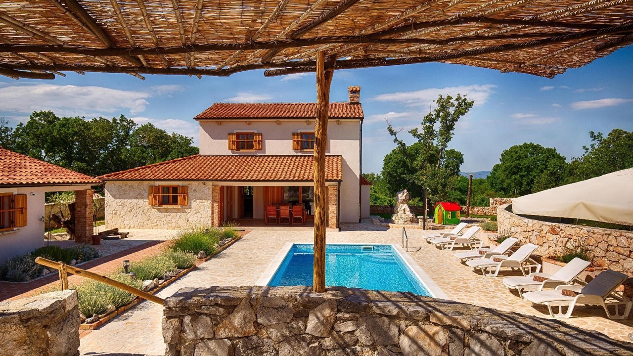 Photo of Outdoor in Kras