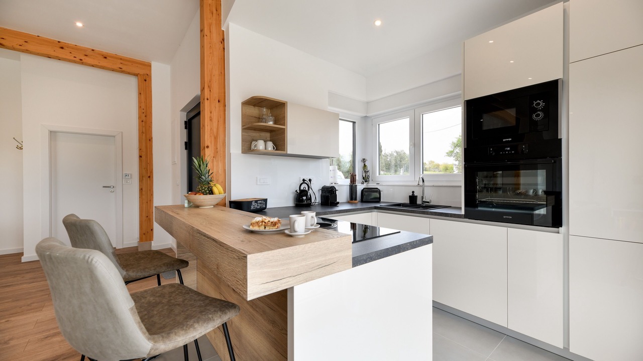 Photo of Kitchen in Tinj