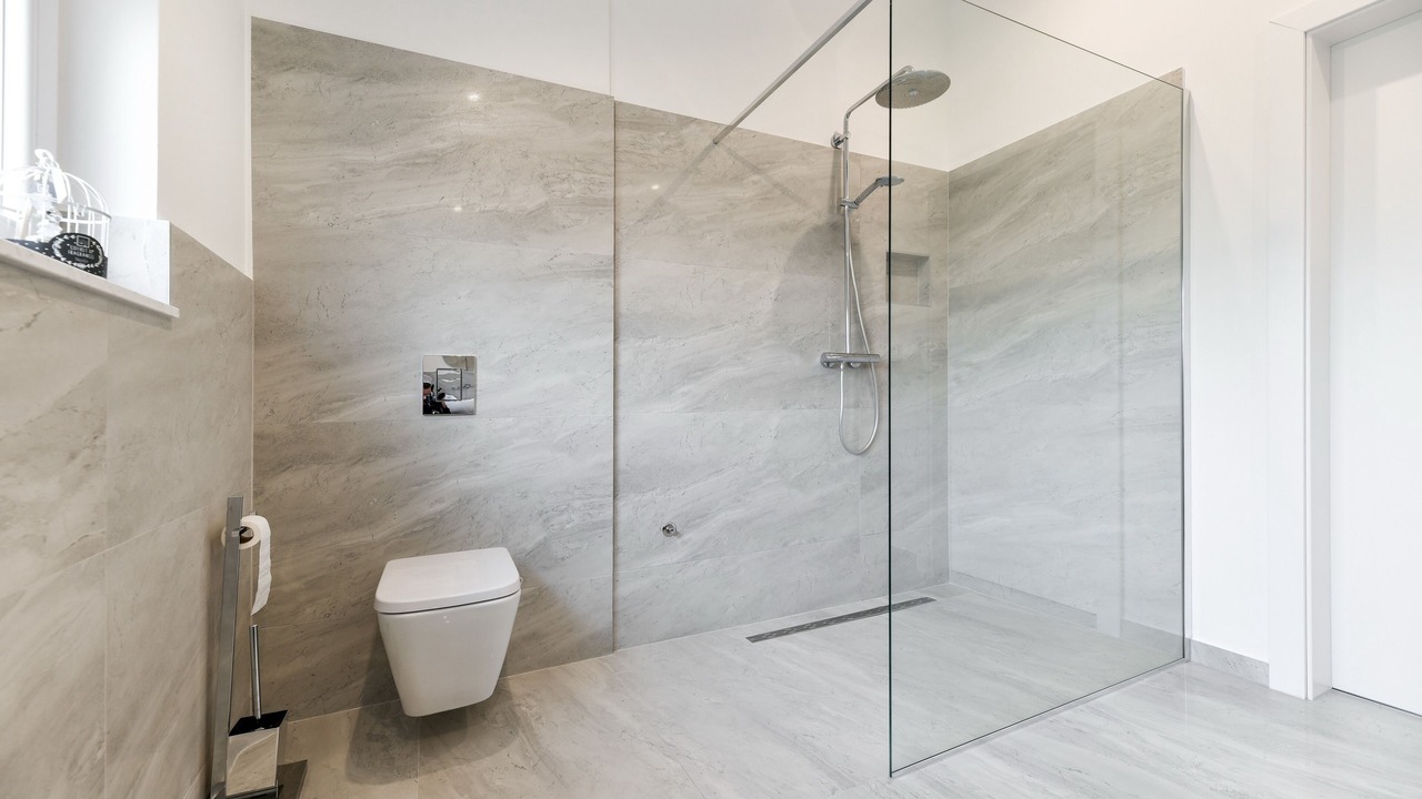 Photo of Bathroom in Tinj