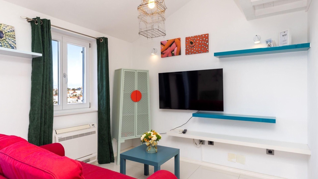 Photo of Livingroom in Cove Murtar