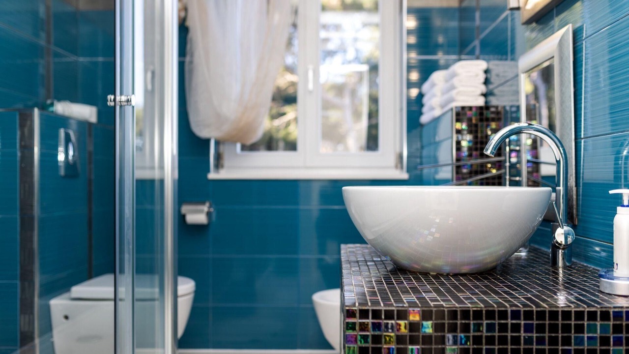 Photo of Bathroom in Cove Murtar
