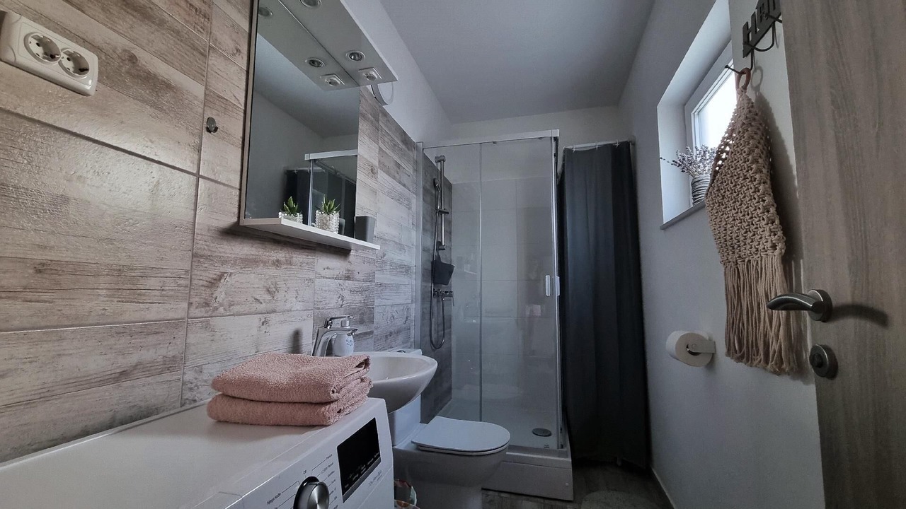 Photo of Bathroom in Filipana