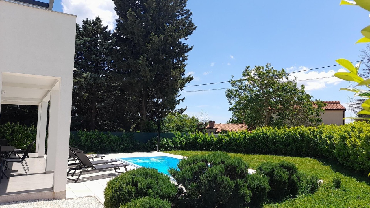 Photo of Outdoor in Filipana
