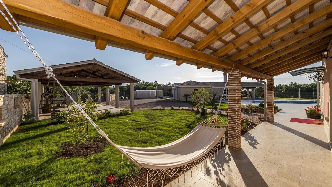 Photo of Patio Balcony in Babici