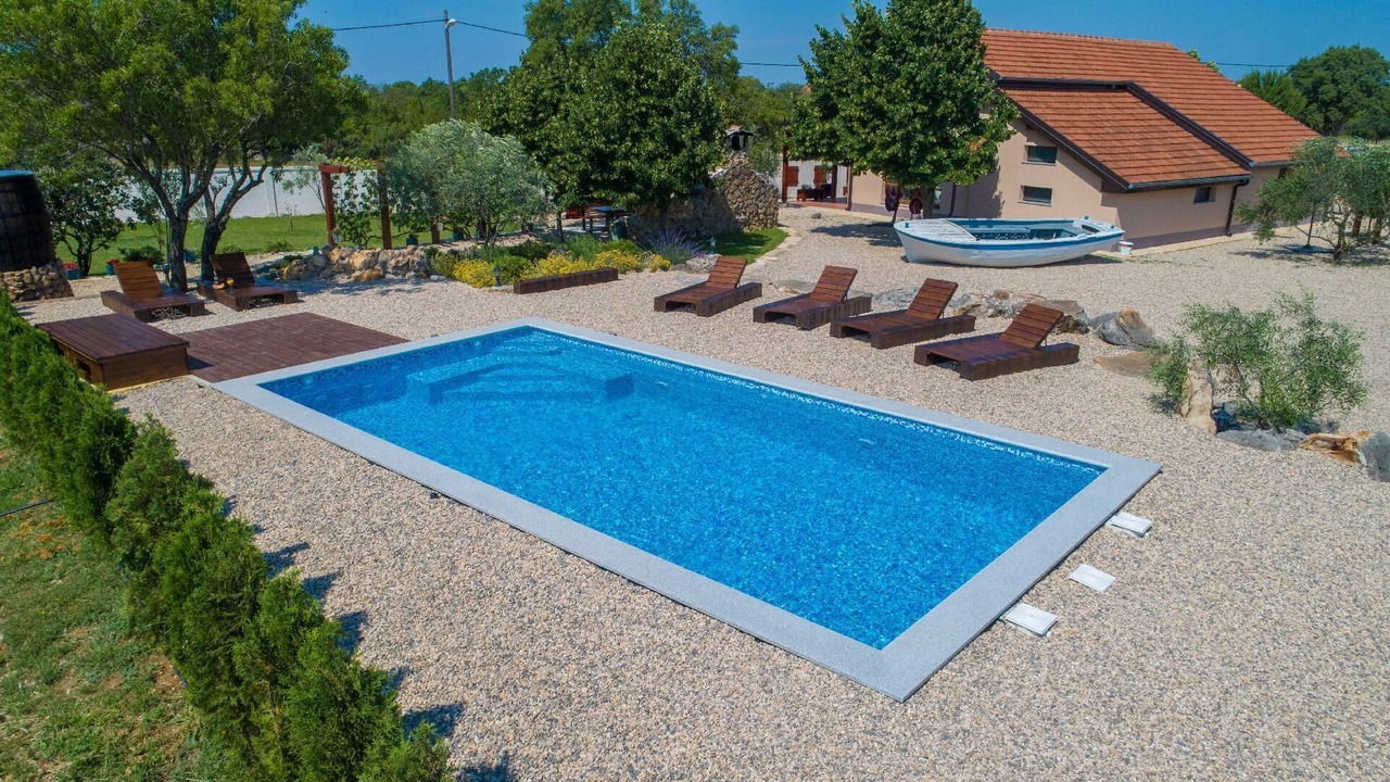 Photo of Outdoor in Smrdelje