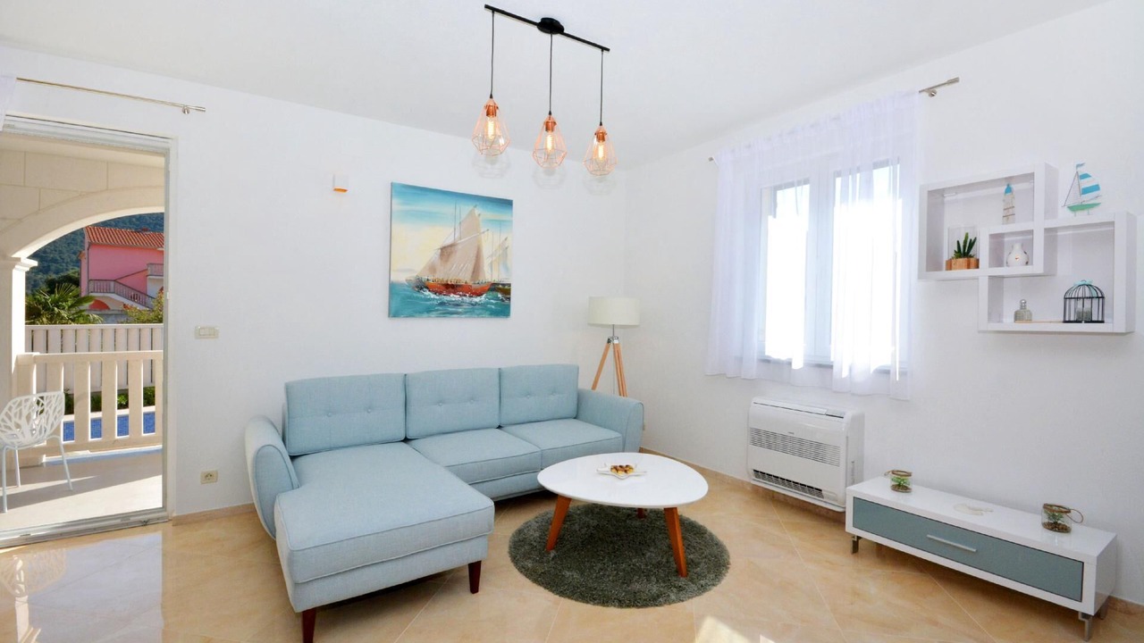 Photo of Livingroom in Grebastica