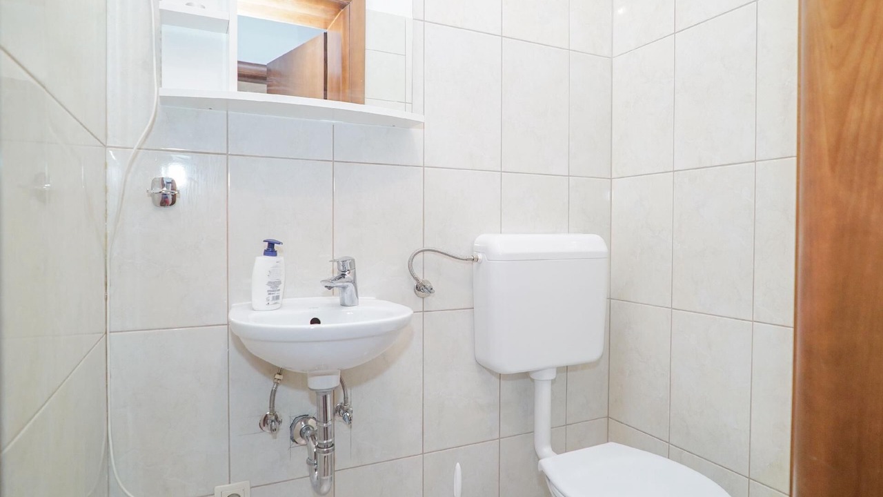 Photo of Bathroom in Grubine