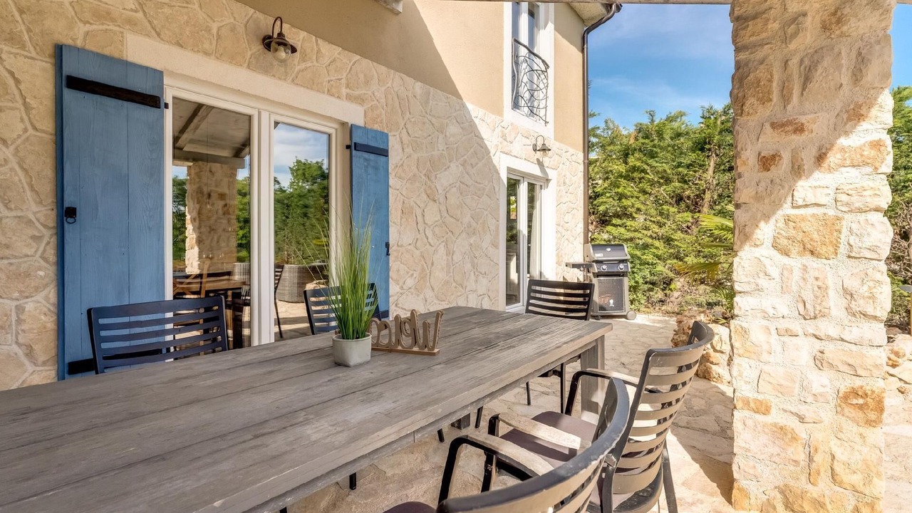 Photo of Outdoor in Garica