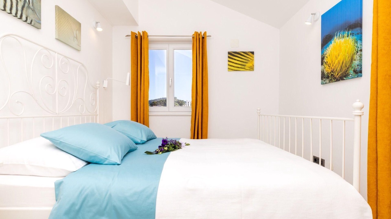 Photo of Bedroom in Cove Murtar