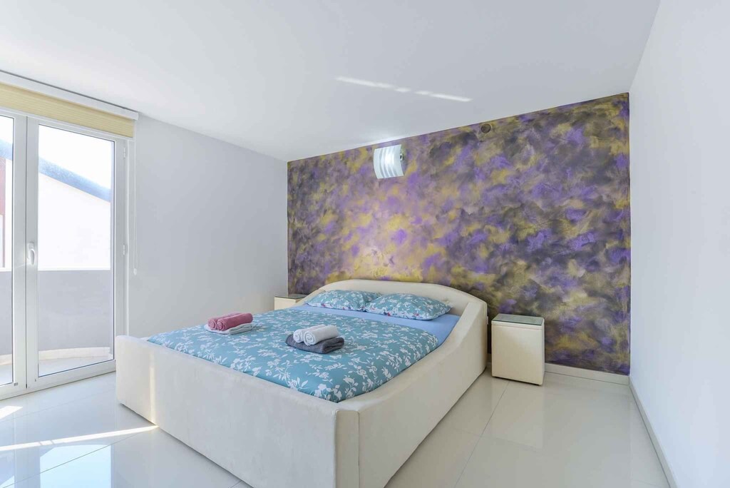 Photo of Bedroom in Vir