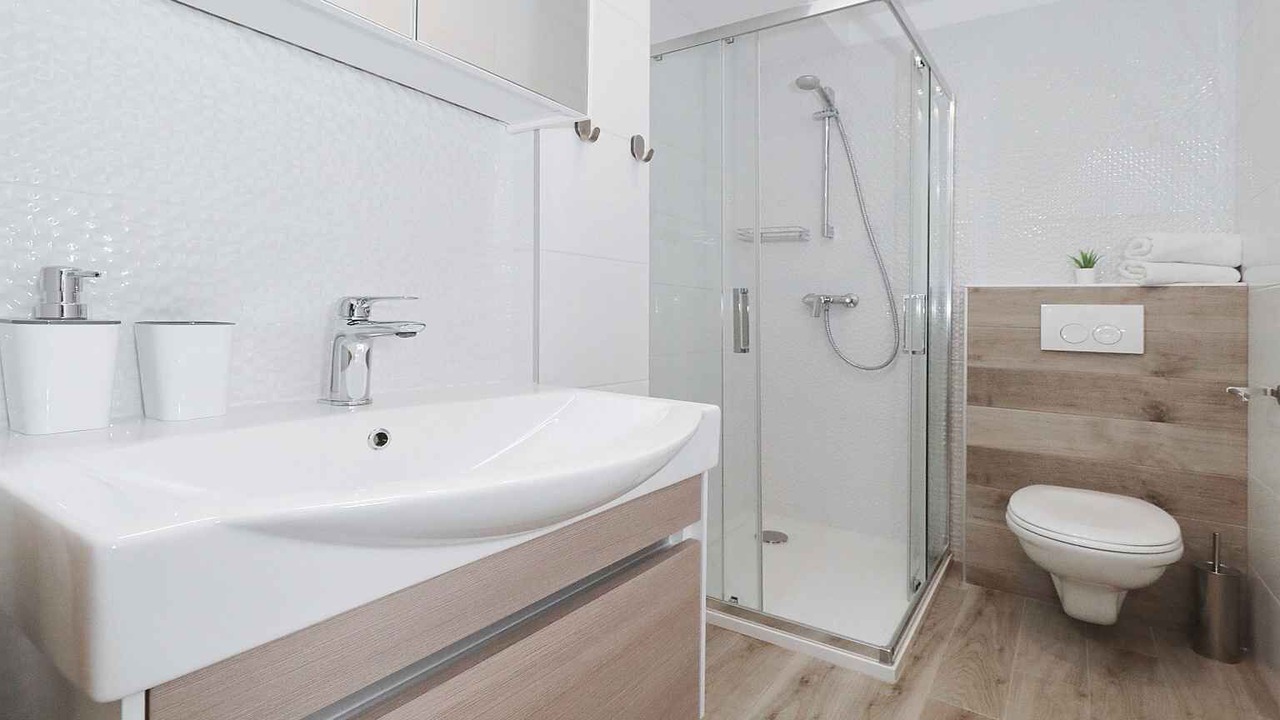 Photo of Bathroom in Seline