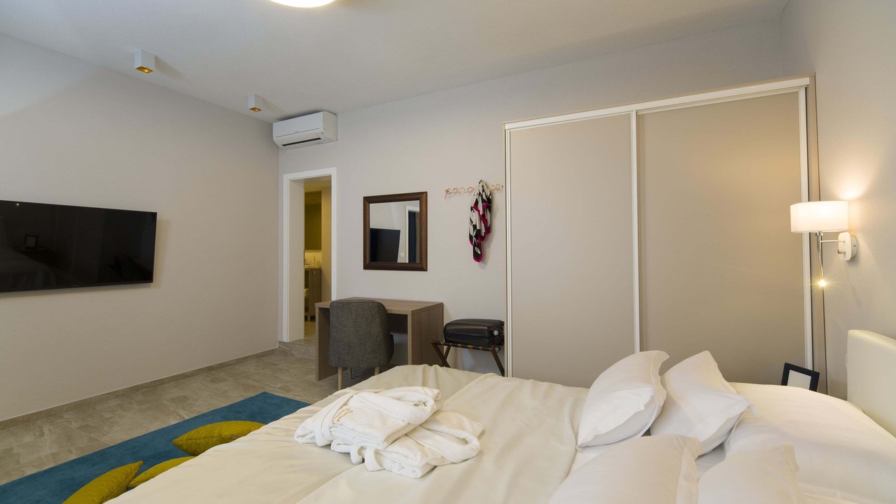 Photo of Bedroom in Loviste