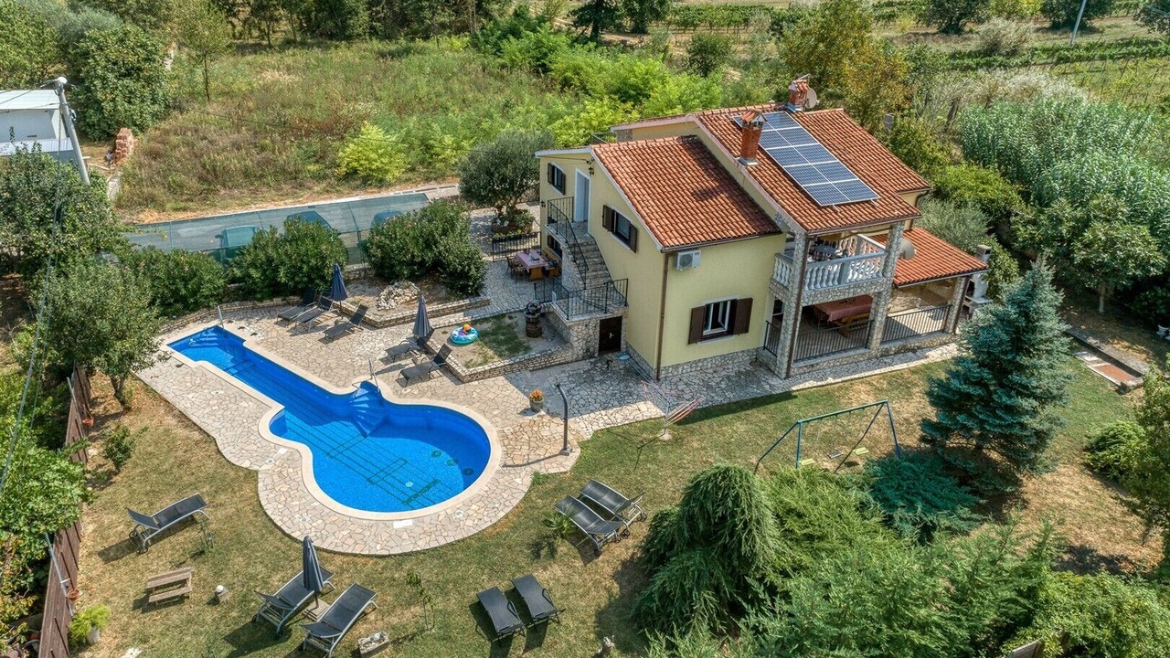 Photo of Outdoor in Kapelica
