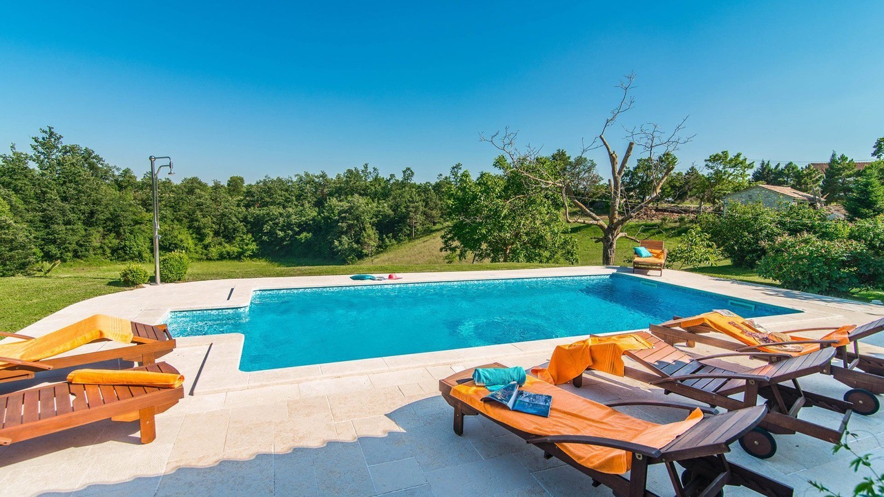Photo of Outdoor in Krculi