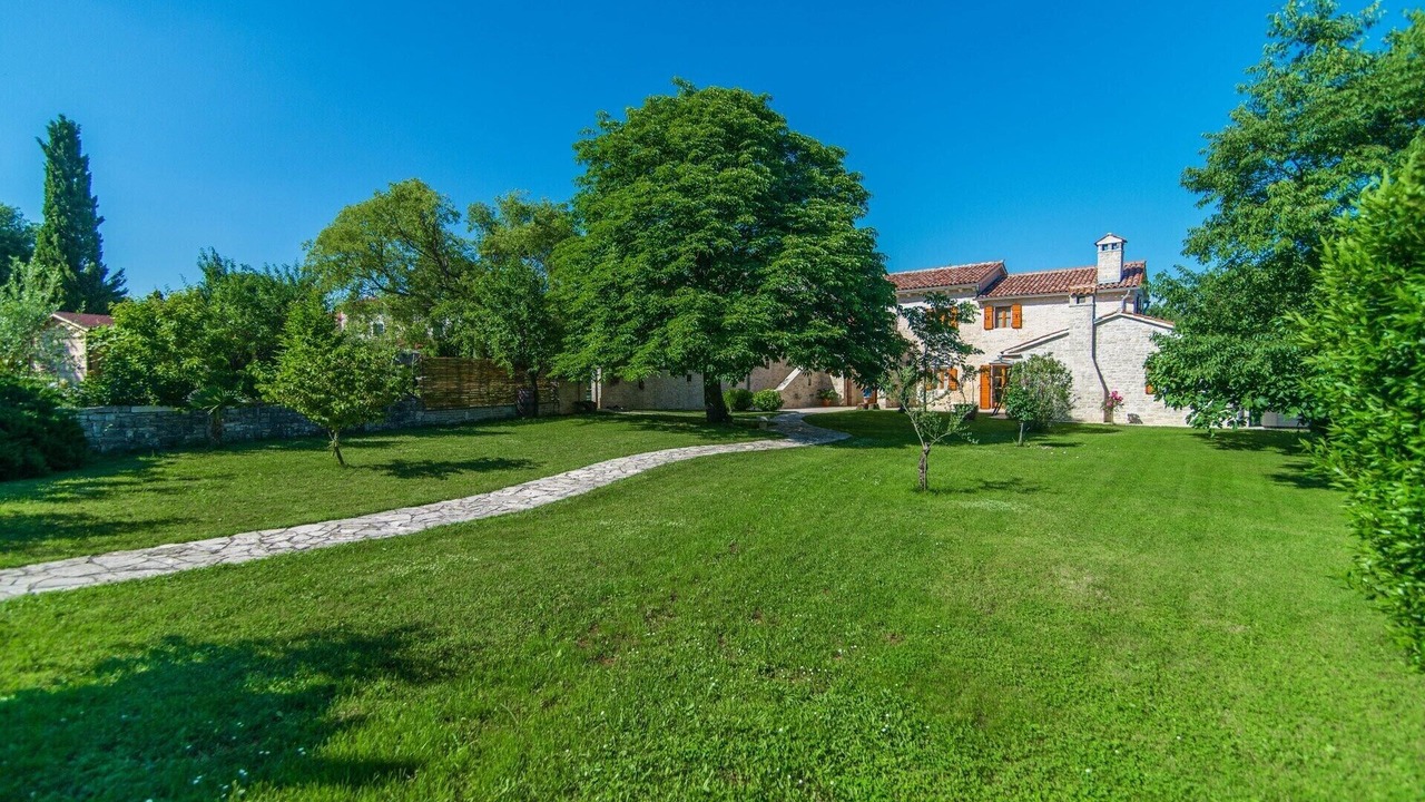 Photo of Outdoor in Krculi