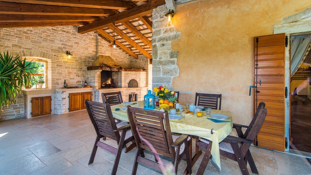 Photo of Outdoor in Krculi