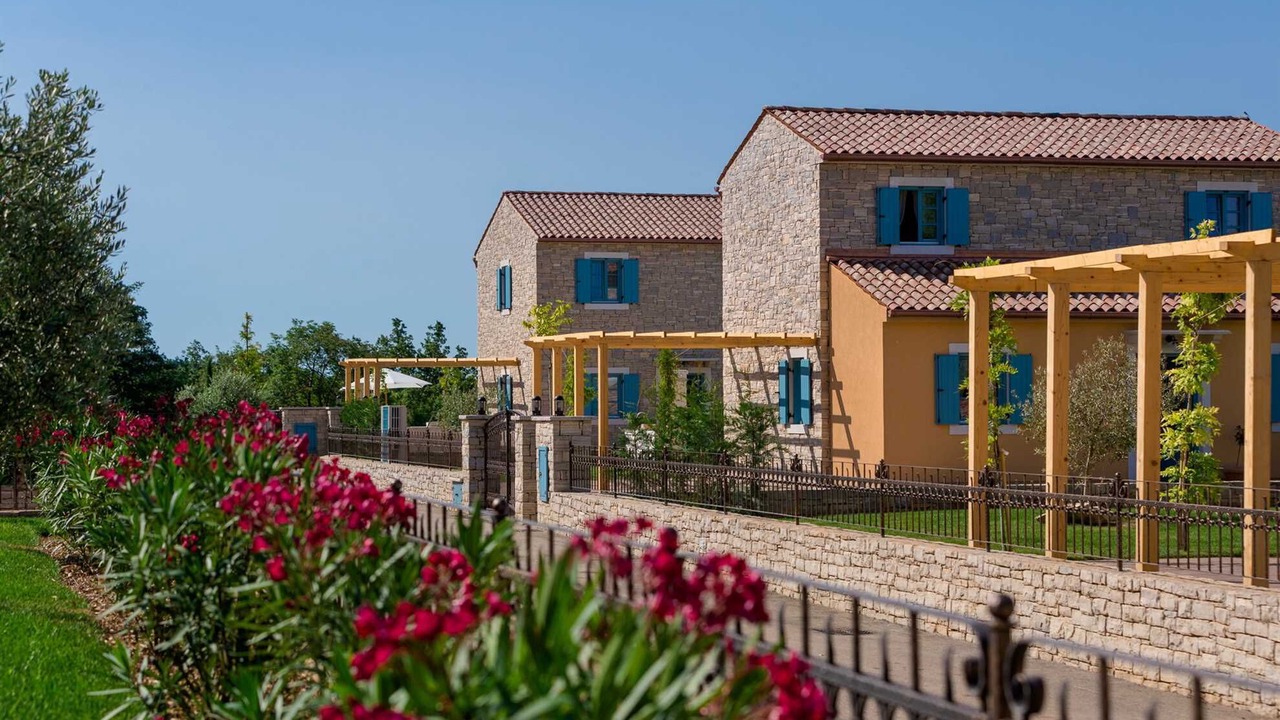 Photo of Outdoor in Vardica