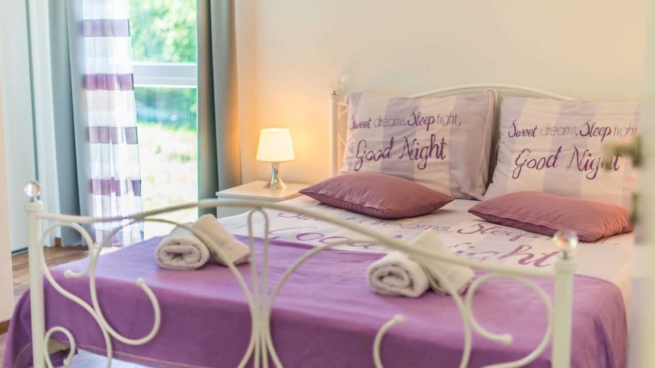 Photo of Bedroom in Santalezi