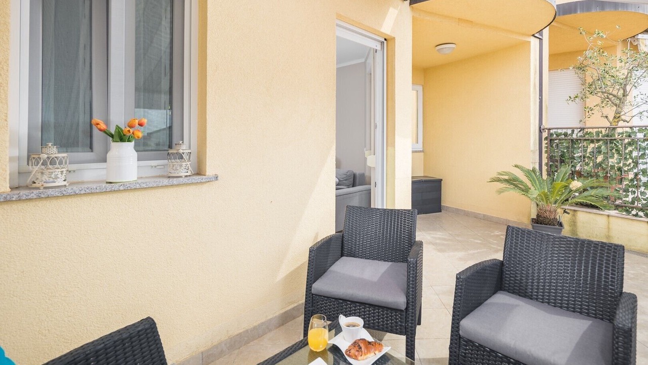 Photo of Patio Balcony in Rosini