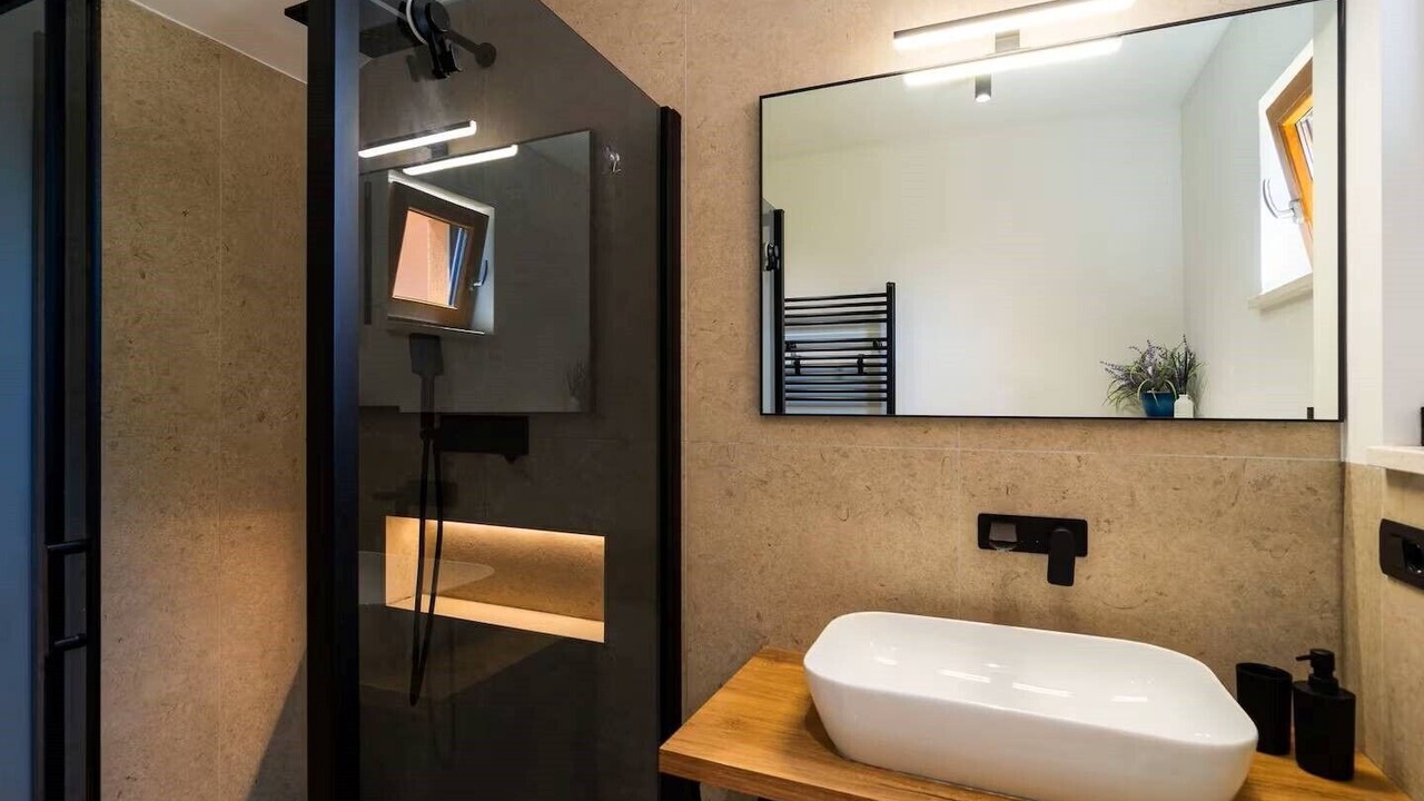 Photo of Bathroom in Sinj