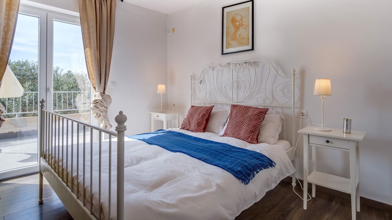 Photo of Bedroom in Miholascica