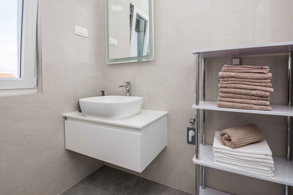 Photo of Bathroom in Vir