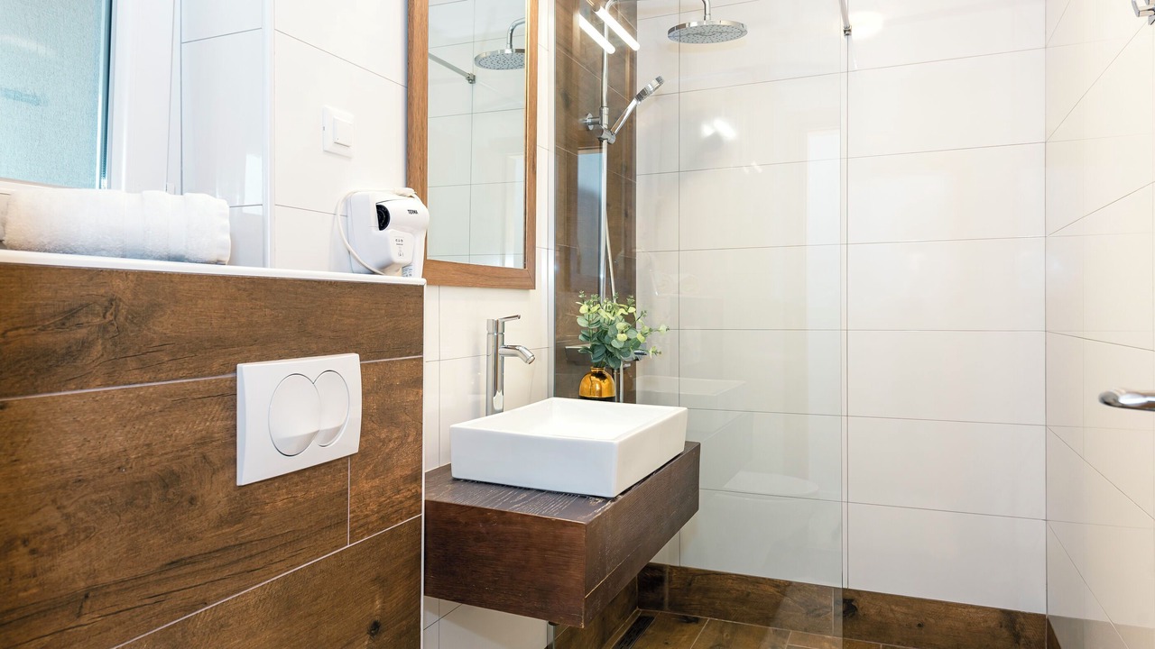 Photo of Bathroom in Srima