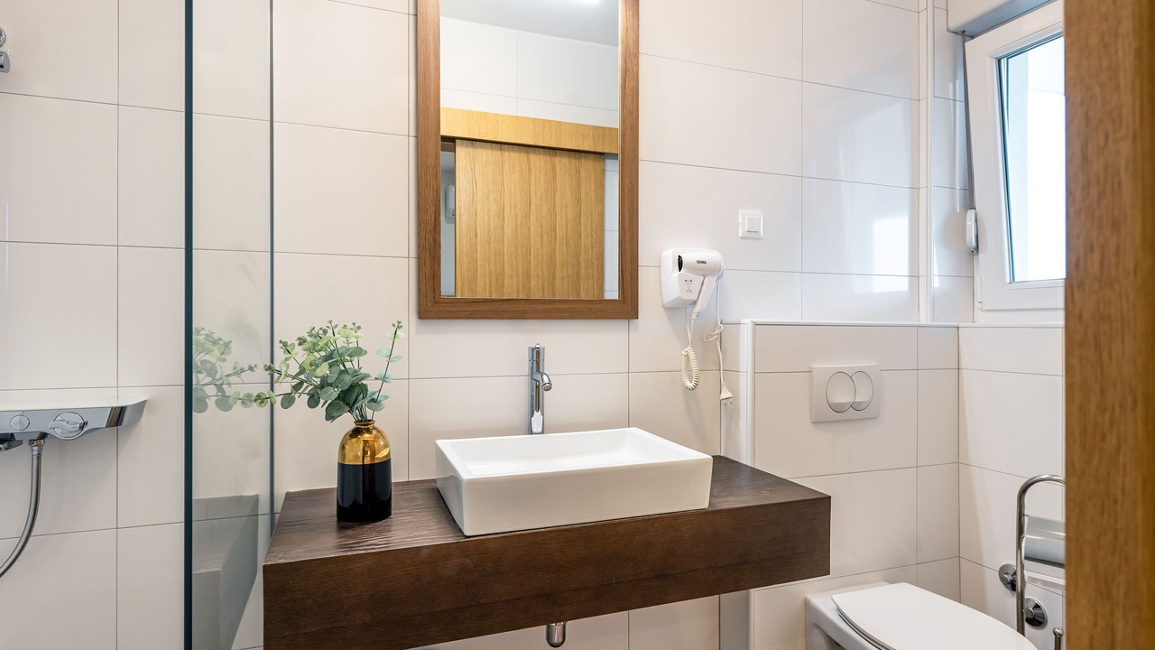 Photo of Bathroom in Srima
