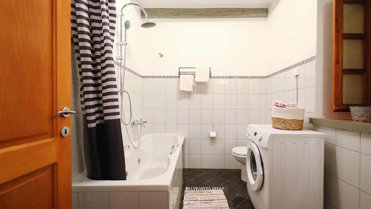 Photo of Bathroom in Kukljica