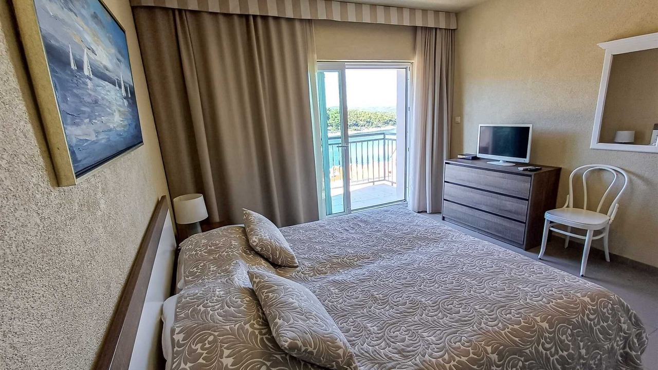 Photo of Bedroom in Povlja