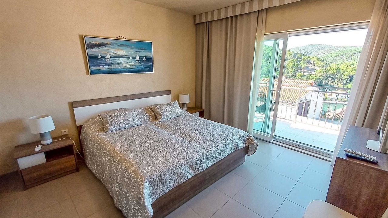 Photo of Bedroom in Povlja