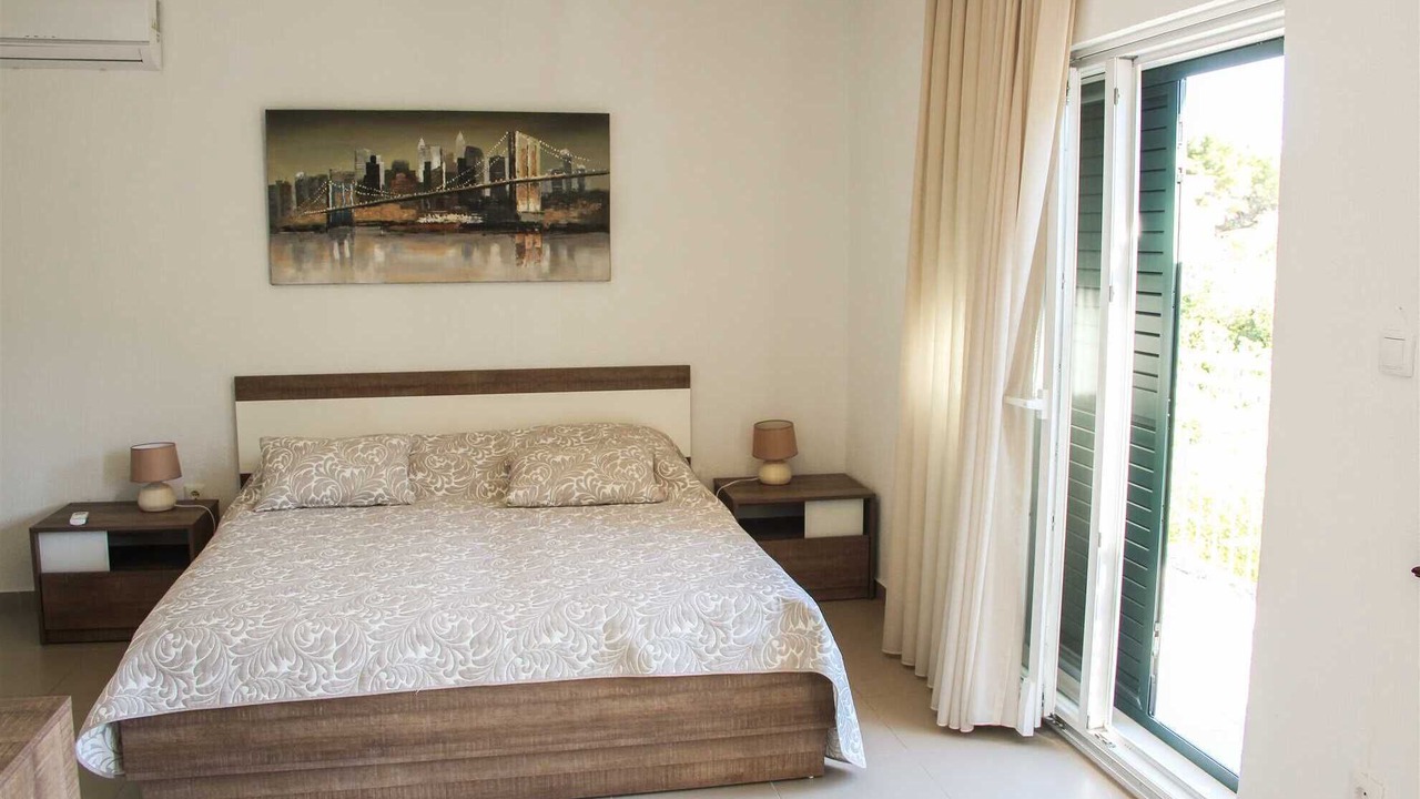 Photo of Bedroom in Povlja
