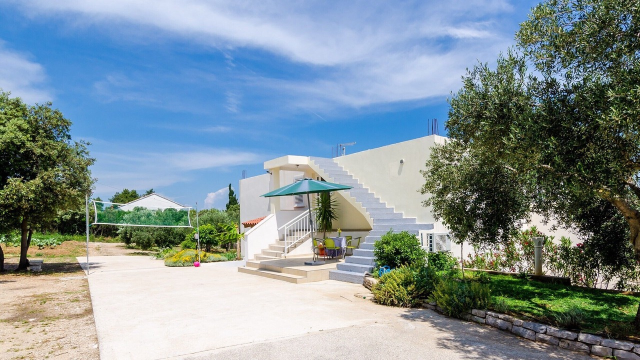 Photo of Outdoor in Drace