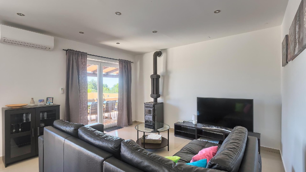 Photo of Livingroom in Peruski