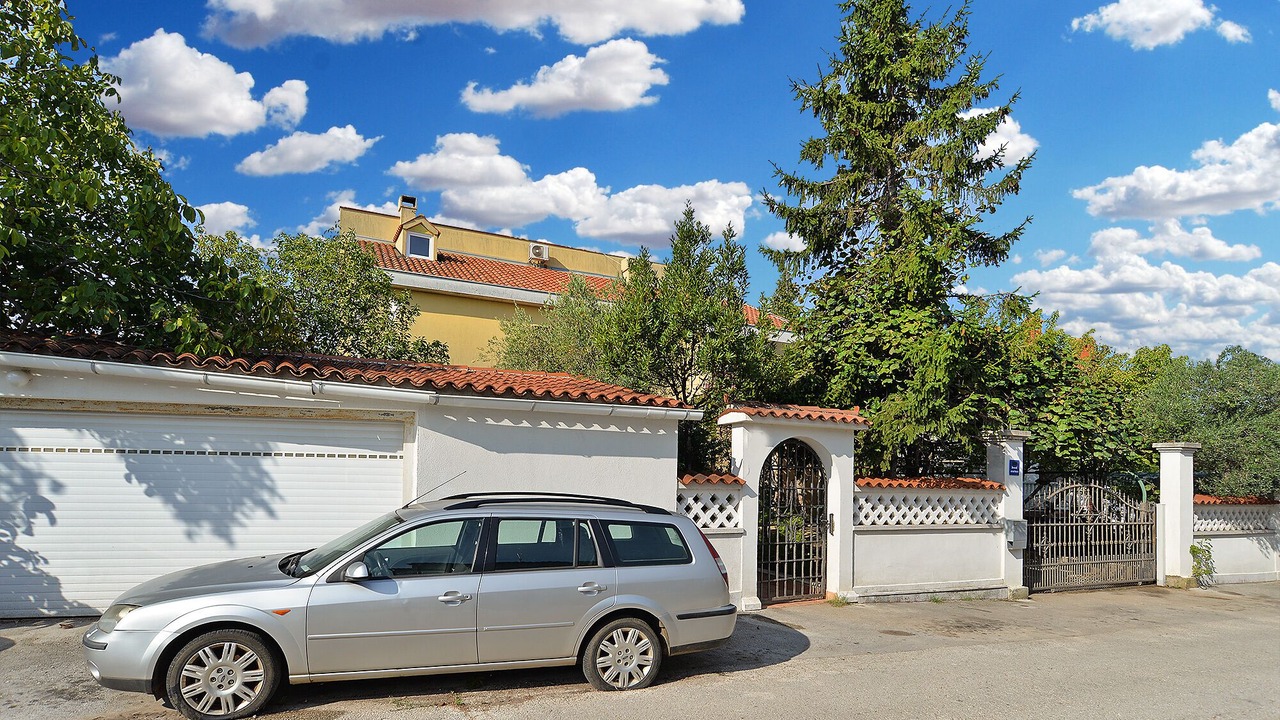 Photo of Outdoor in Valbandon