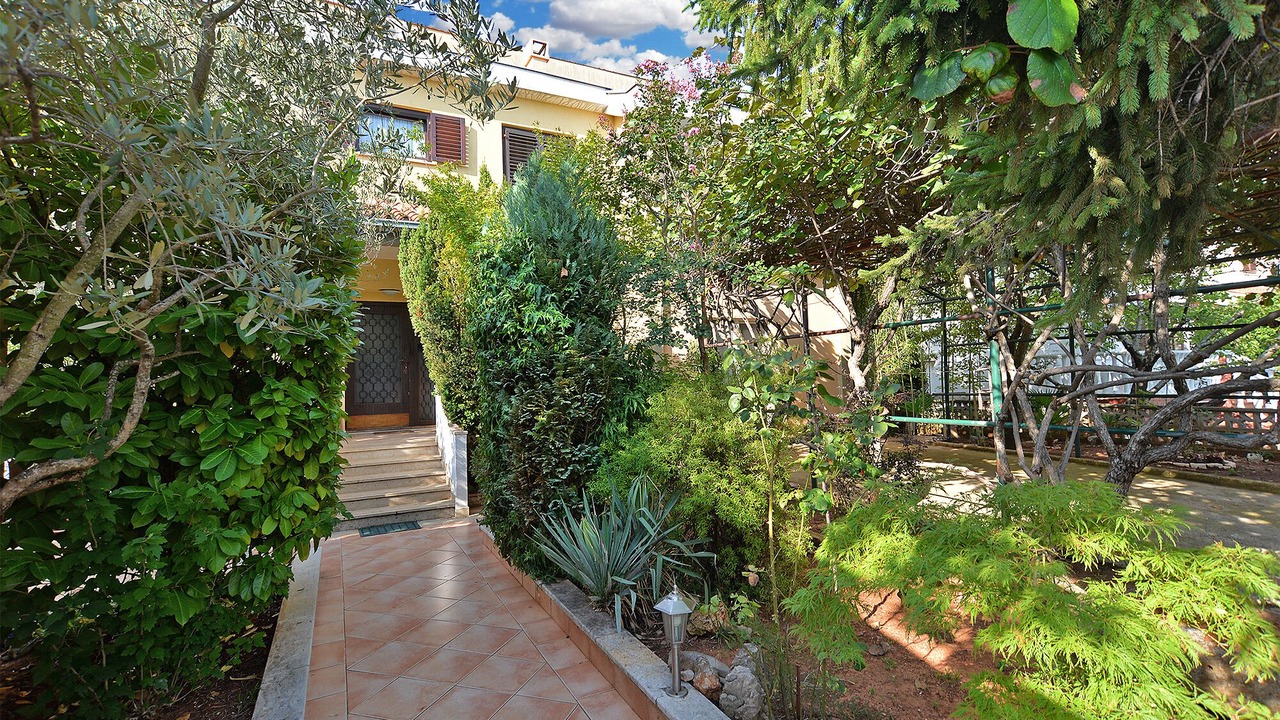 Photo of Outdoor in Valbandon