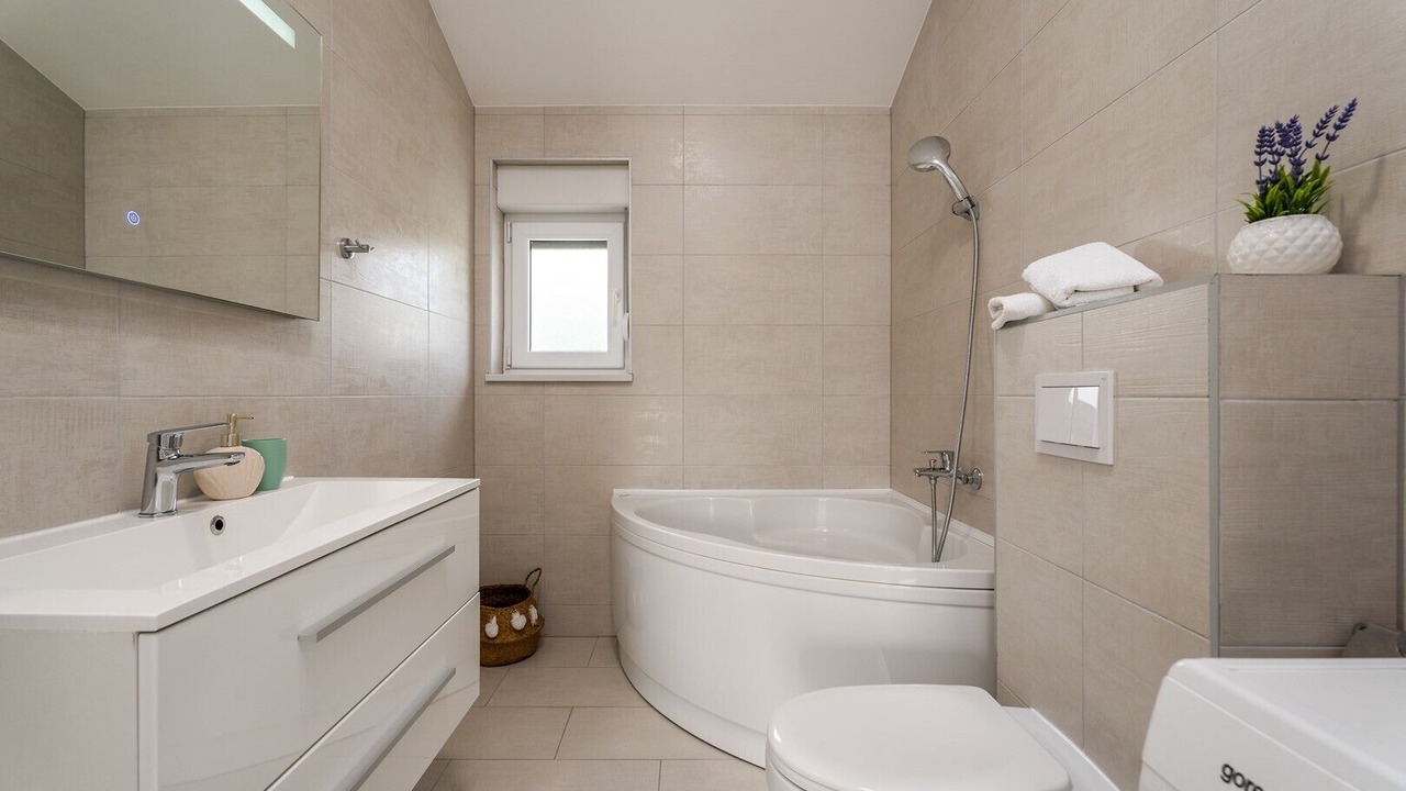 Photo of Bathroom in Donji Prolozac