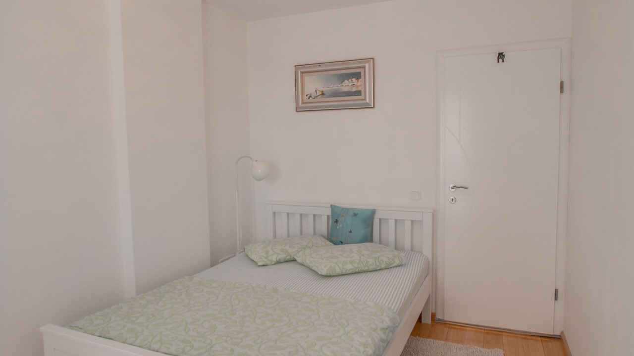 Photo of Bedroom in Funtana