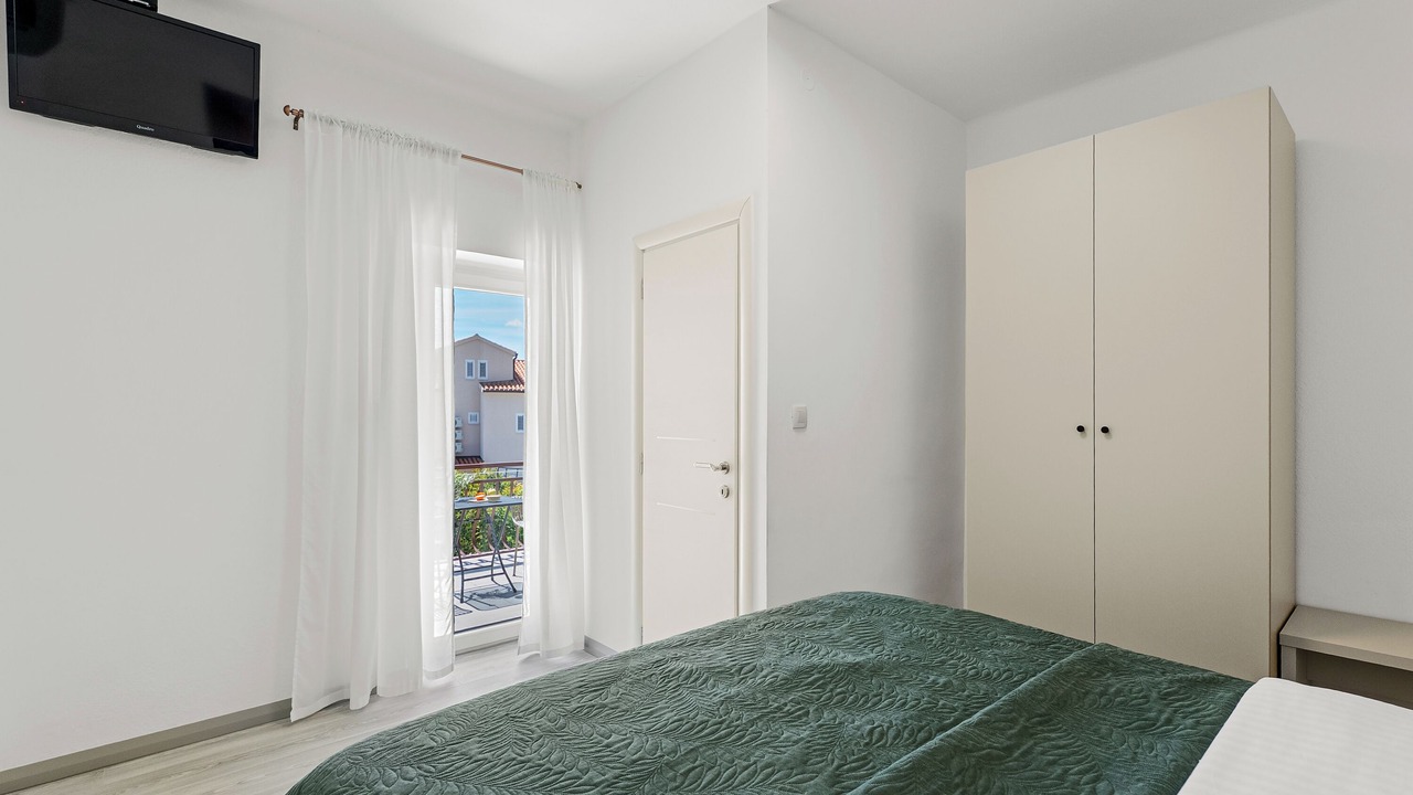 Photo of Bedroom in Duce