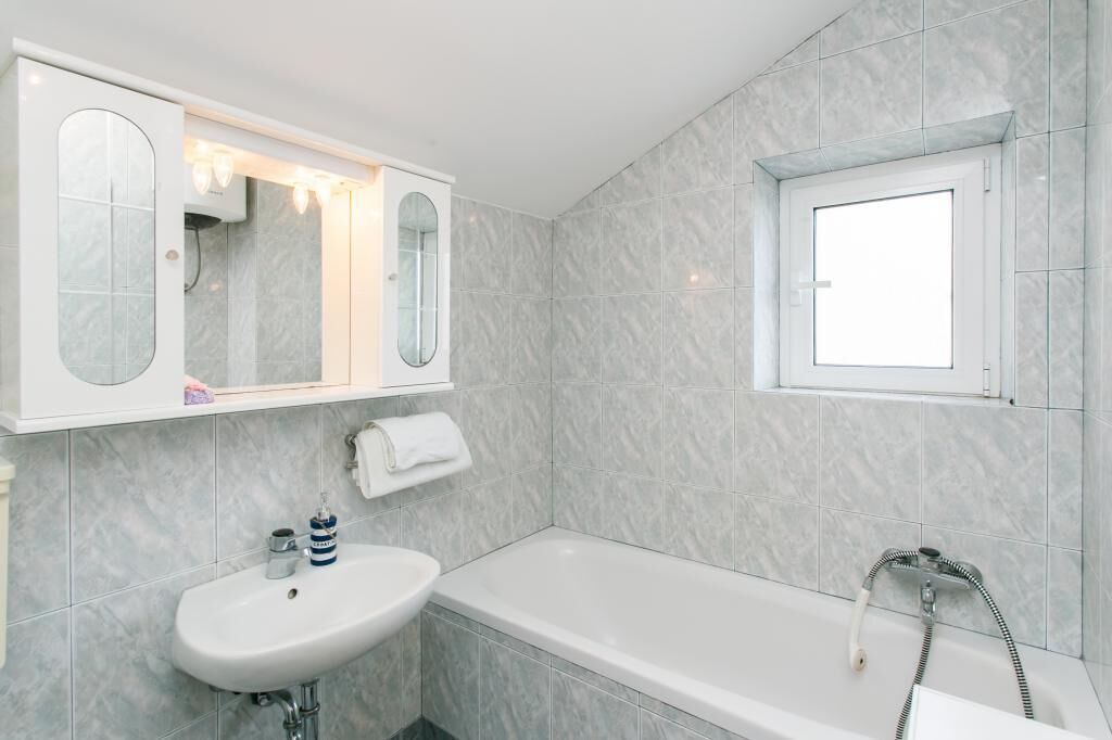 Photo of Bathroom in Sobra