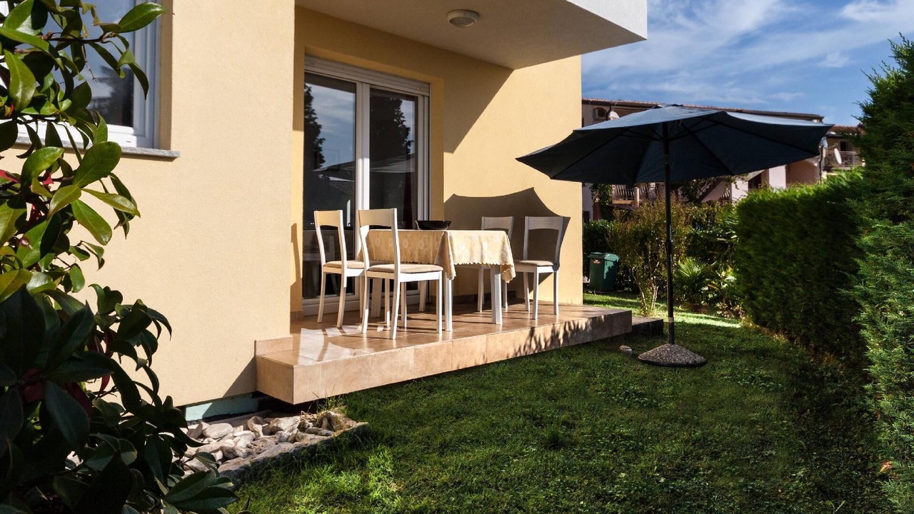 Photo of Outdoor in Monterol