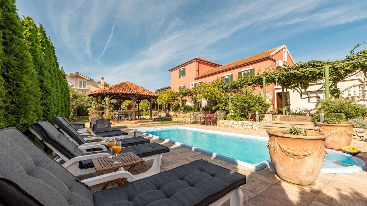Photo of Outdoor in Sutomiscica