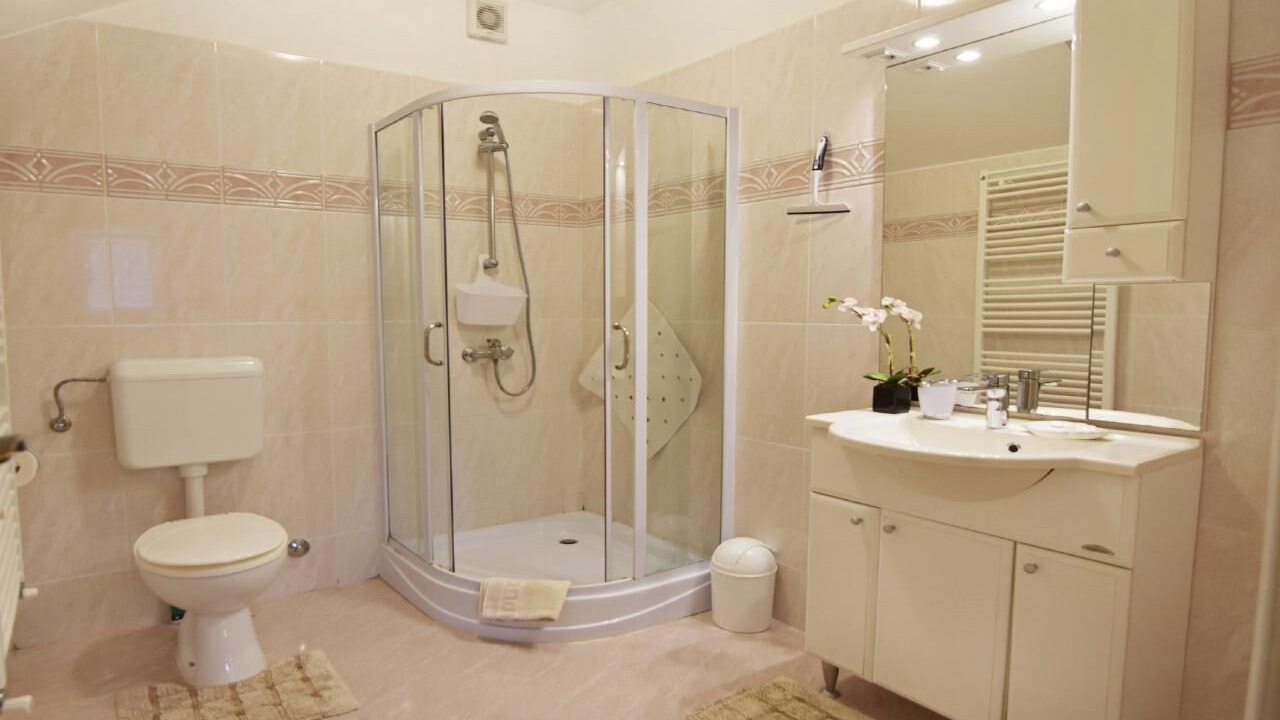 Photo of Bathroom in Đuba